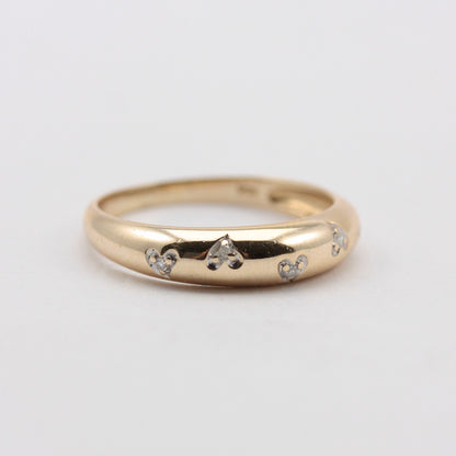 Pre-owned 9ct Gold Diamond Hearts Ring