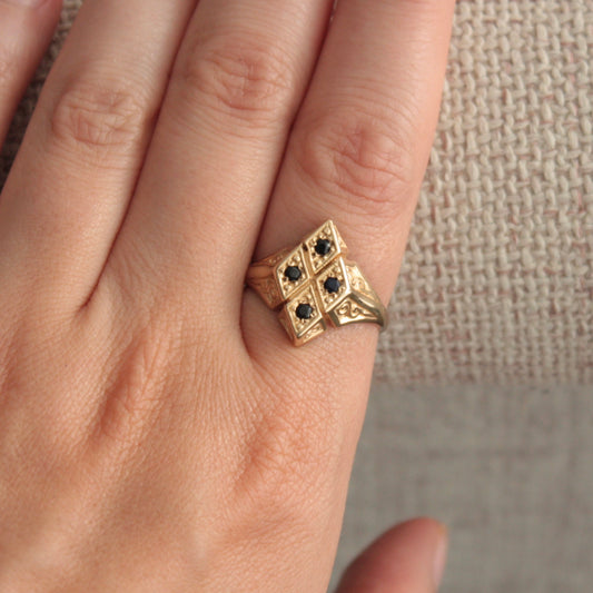 Pre-owned 9ct Gold & Black Sapphire Diamond Shaped Statement Ring