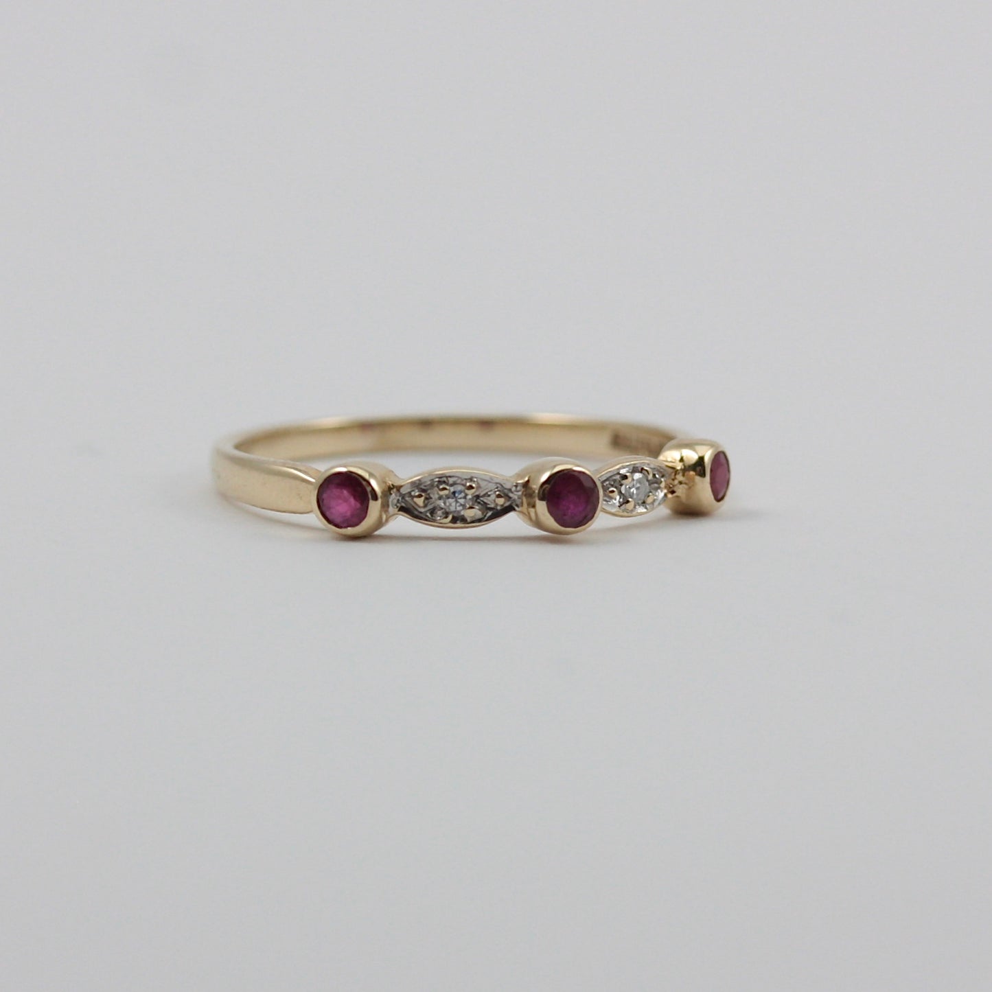 Pre-owned Dainty 9ct Gold Ruby and Diamond Band Ring