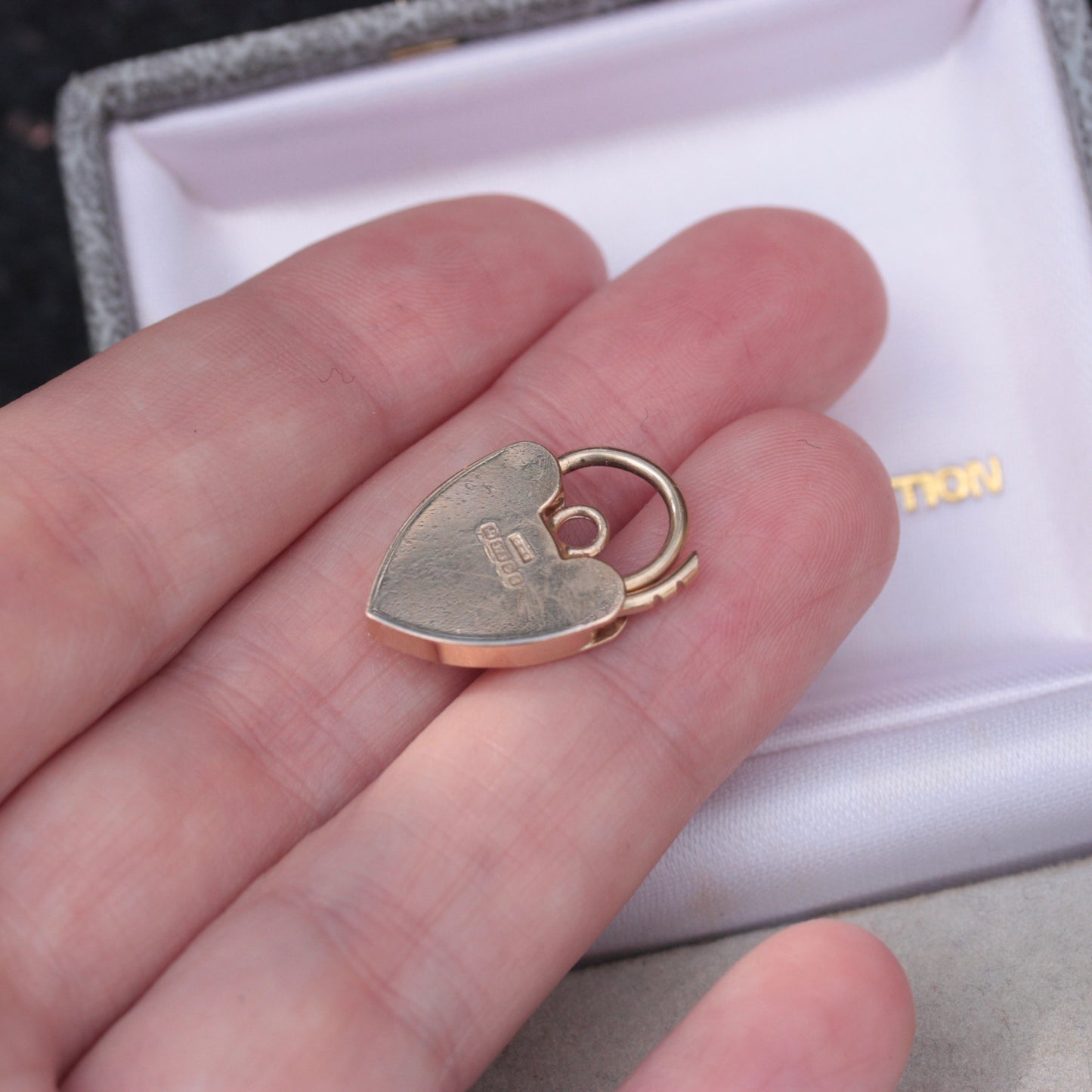 Vintage 9ct Gold Engraved Heart Padlock Clasp / Charm, 1979