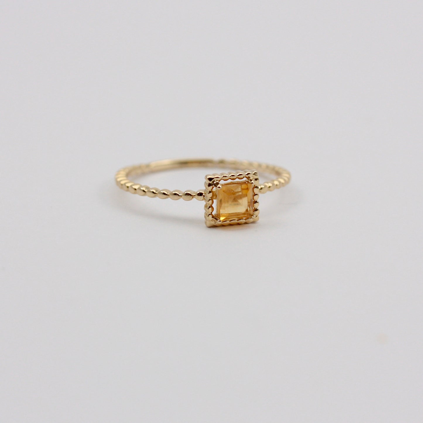 Dainty 14ct Gold Citrine Solitaire Ring