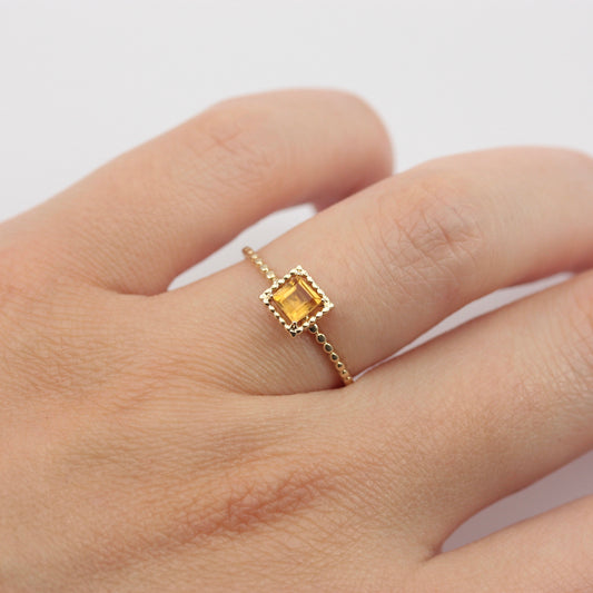 14ct citrine ring