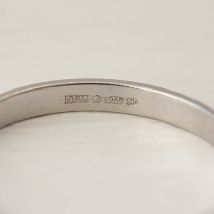 Modern Pre-owned Platinum Slim Wedding Band Ring, 2mm