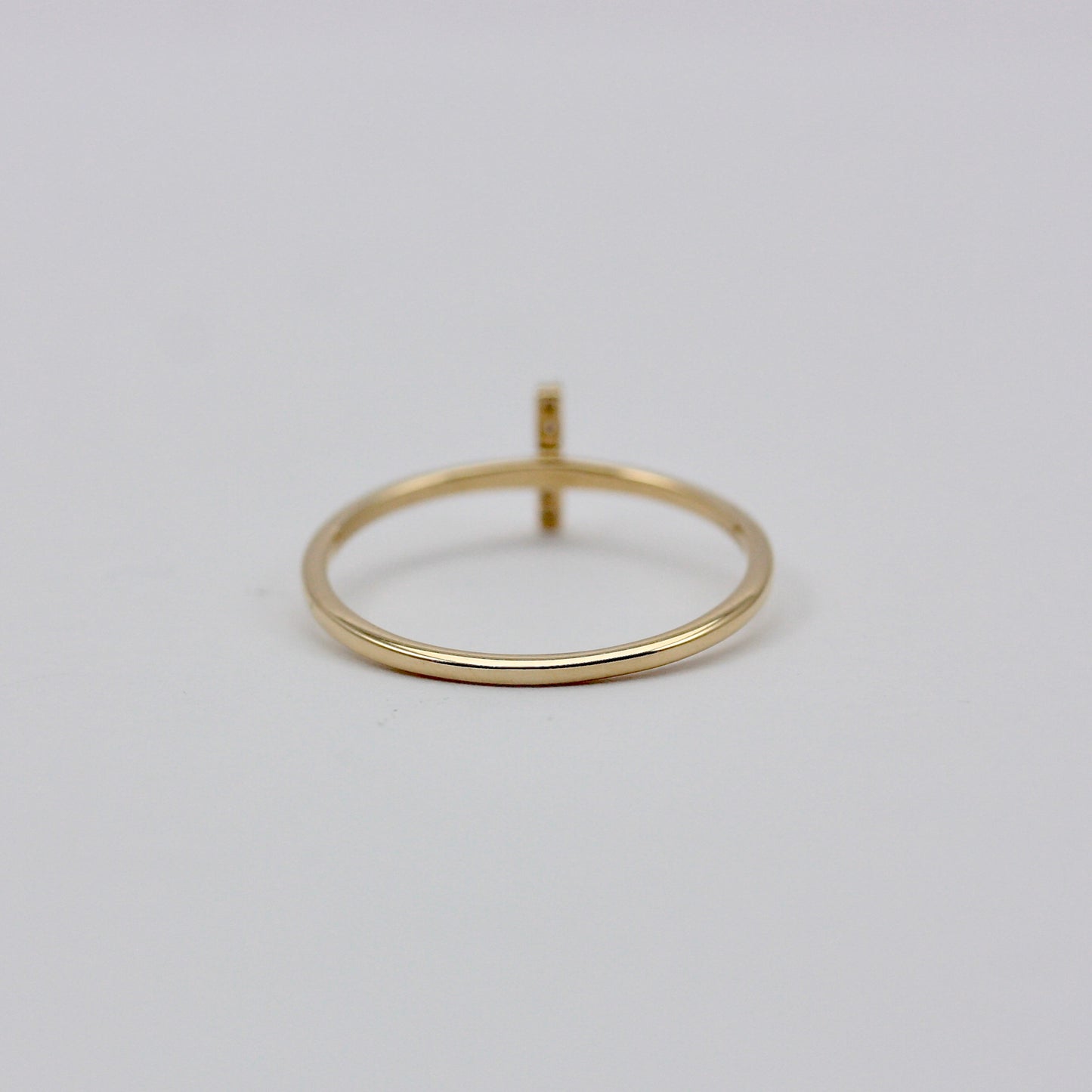 Pre-owned Dainty 9ct Gold Diamond Line Ring