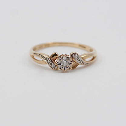Vintage 9ct Gold Diamond Star Twist Ring