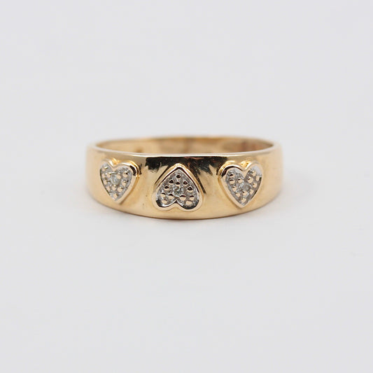 Pre-owned 18ct Gold Diamond Heart Band Ring 