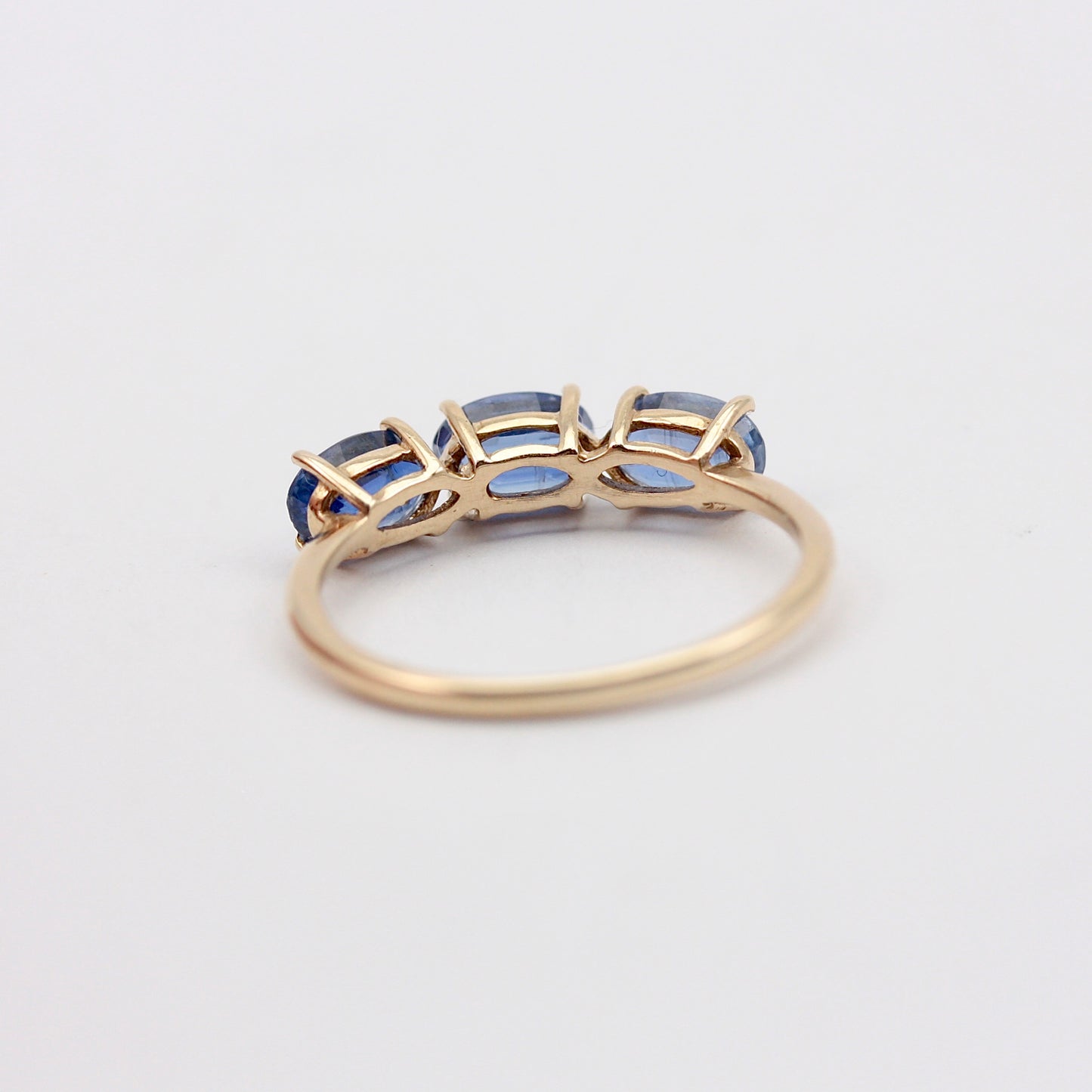 Pre-owned 9ct Gold Kyanite Three Stone Stacker Ring