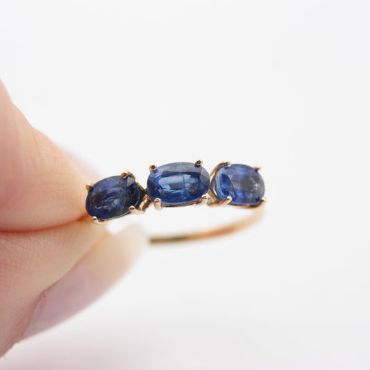 Pre-owned 9ct Gold Kyanite Three Stone Stacker Ring