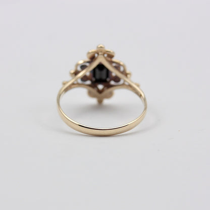Vintage 9ct Gold Fancy Framed Onyx Ring, 1994
