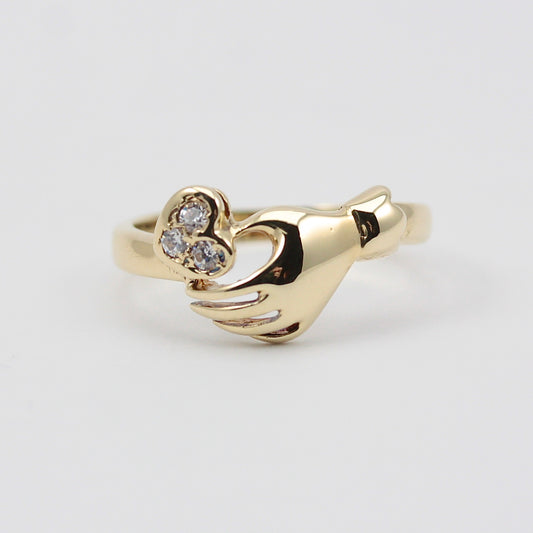 Vintage 14ct Gold Hand Holding Heart White Stone Ring 