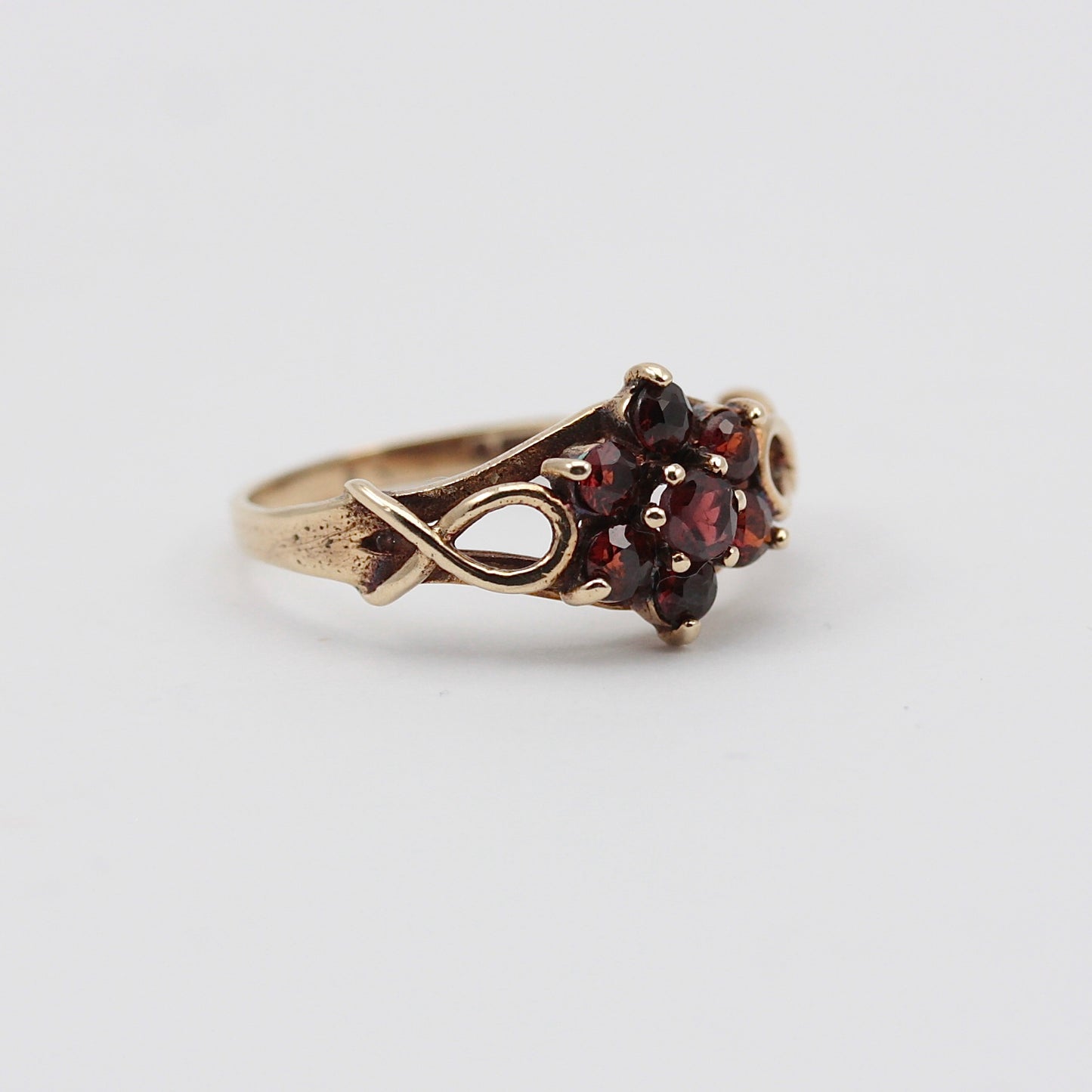 Vintage 9ct Gold Garnet Cluster Ring with Open Shoulders, 1972