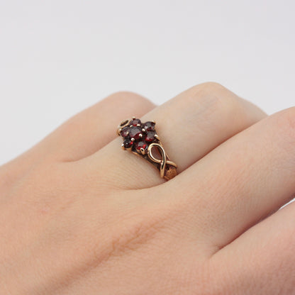 Vintage 9ct Gold Garnet Cluster Ring with Open Shoulders, 1972