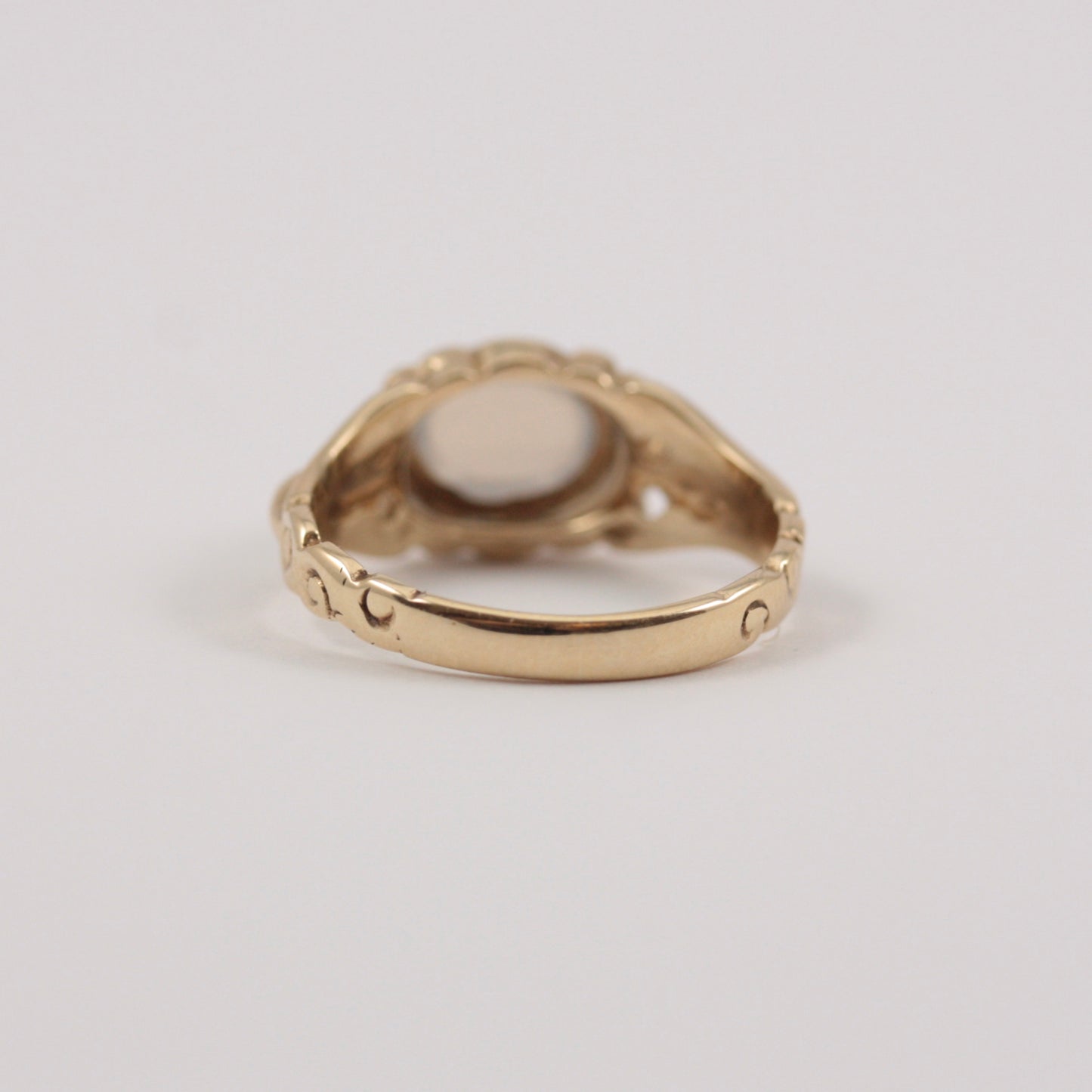 Vintage 9ct Gold Moonstone Ring, 1991