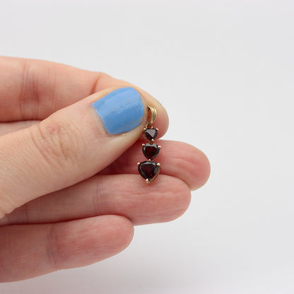 Vintage 9ct Gold Garnet Triple Heart Pendant