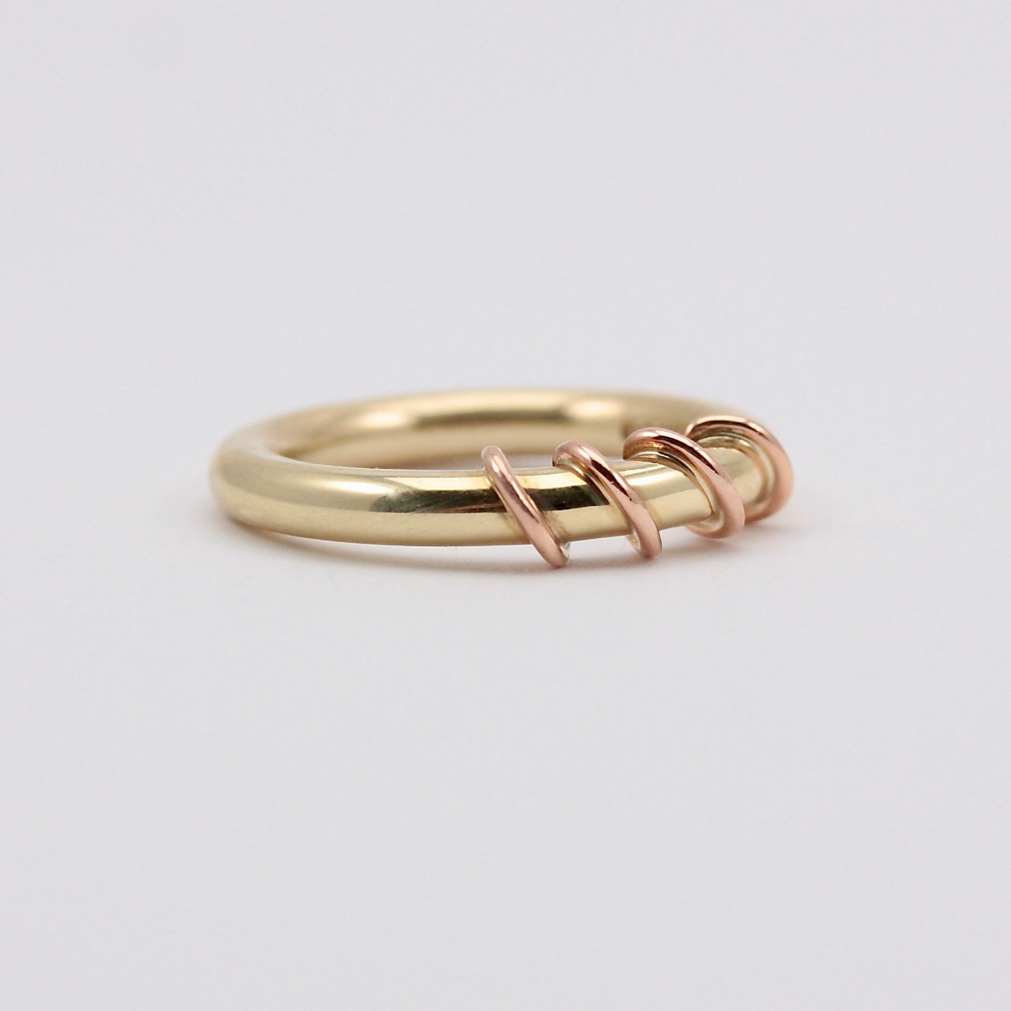 Chunky Vintage 9ct Gold Ring with Rose Gold Twist, 1997