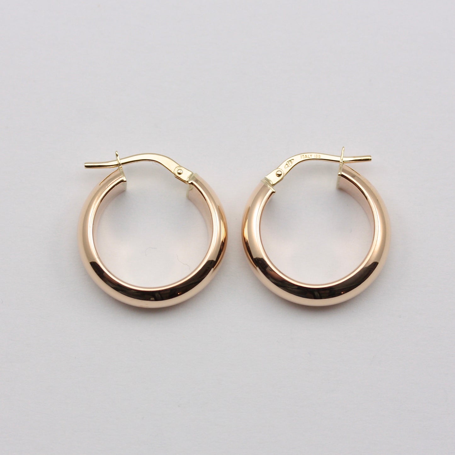 Pre-owned 9ct Gold Chunky Plain Hoop Earrings, Medium