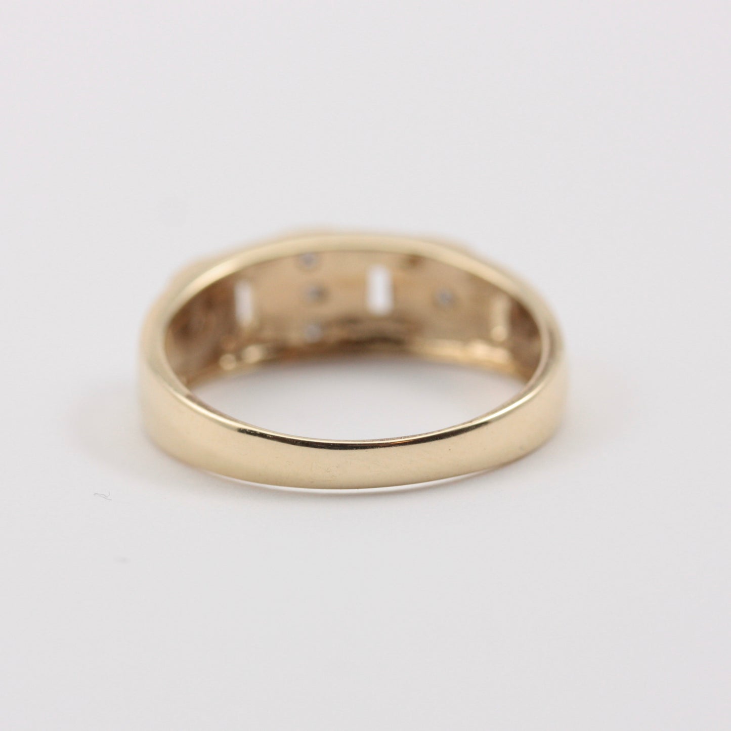Vintage 9ct Gold & Diamond Cross Band Ring
