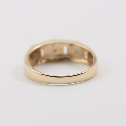 Vintage 9ct Gold & Diamond Cross Band Ring
