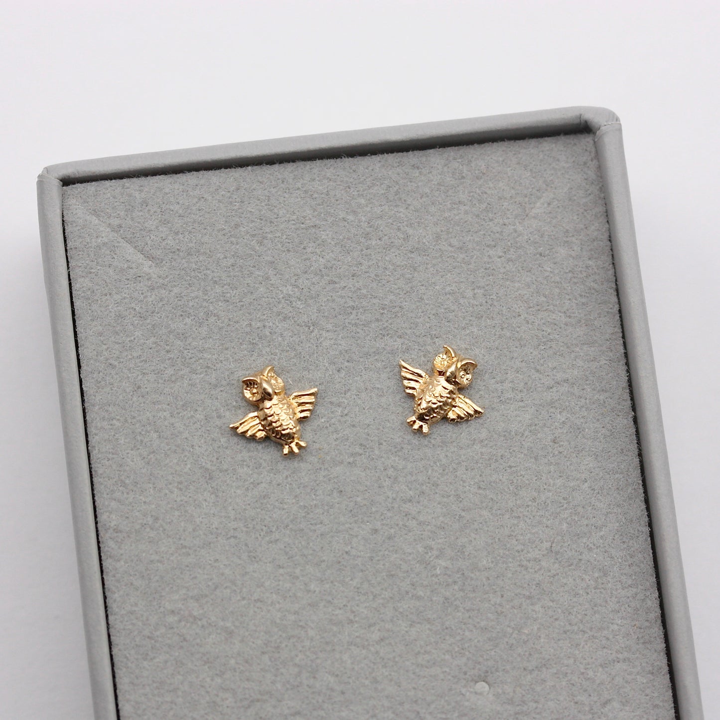 Solid 9ct Gold Owl Stud Earrings