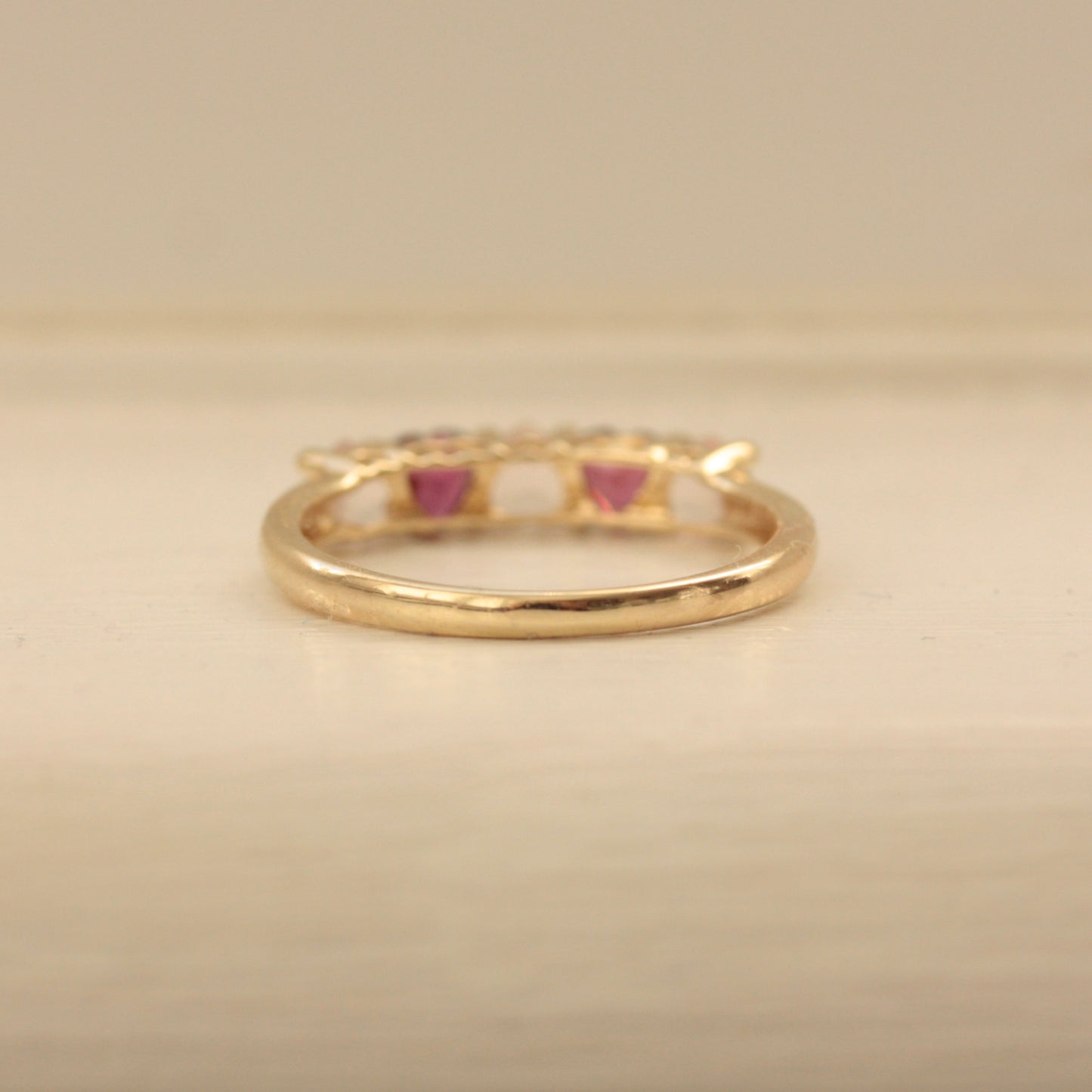 Pre-owned 9ct Gold Garnet & Rose Quartz Hearts Ring, 2006