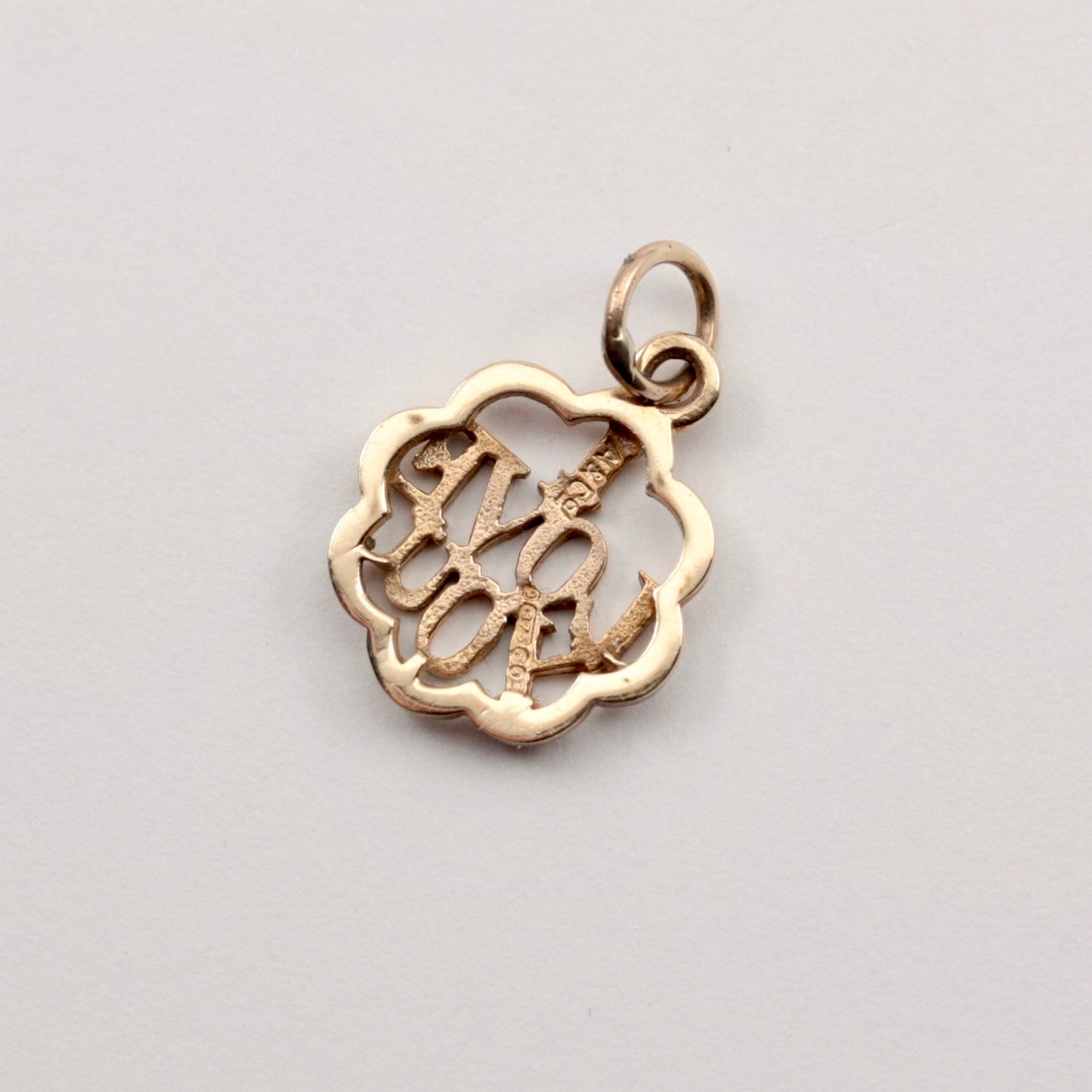 Vintage 9ct Gold Scalloped Edge 'I LOVE YOU' Charm, 1972