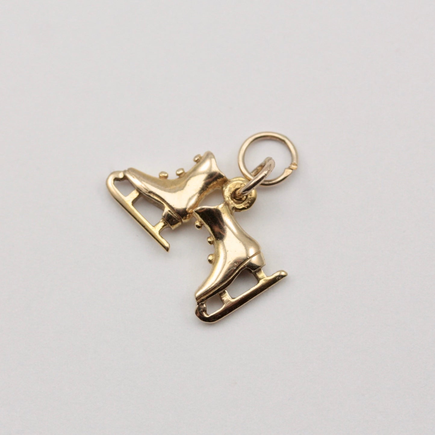 Vintage 9ct Gold Pair of Ice Skates Charm, c1970s