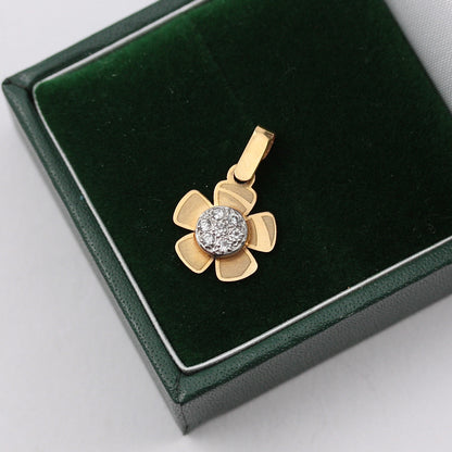 Pre-owned Small Yellow Gold and Cubic Zirconia Daisy Pendant