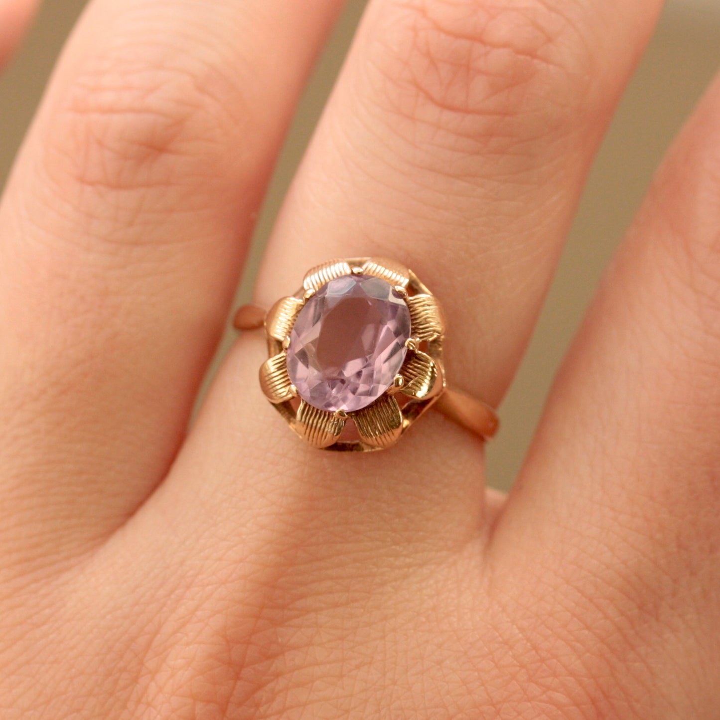 vintage 9ct gold flower ring