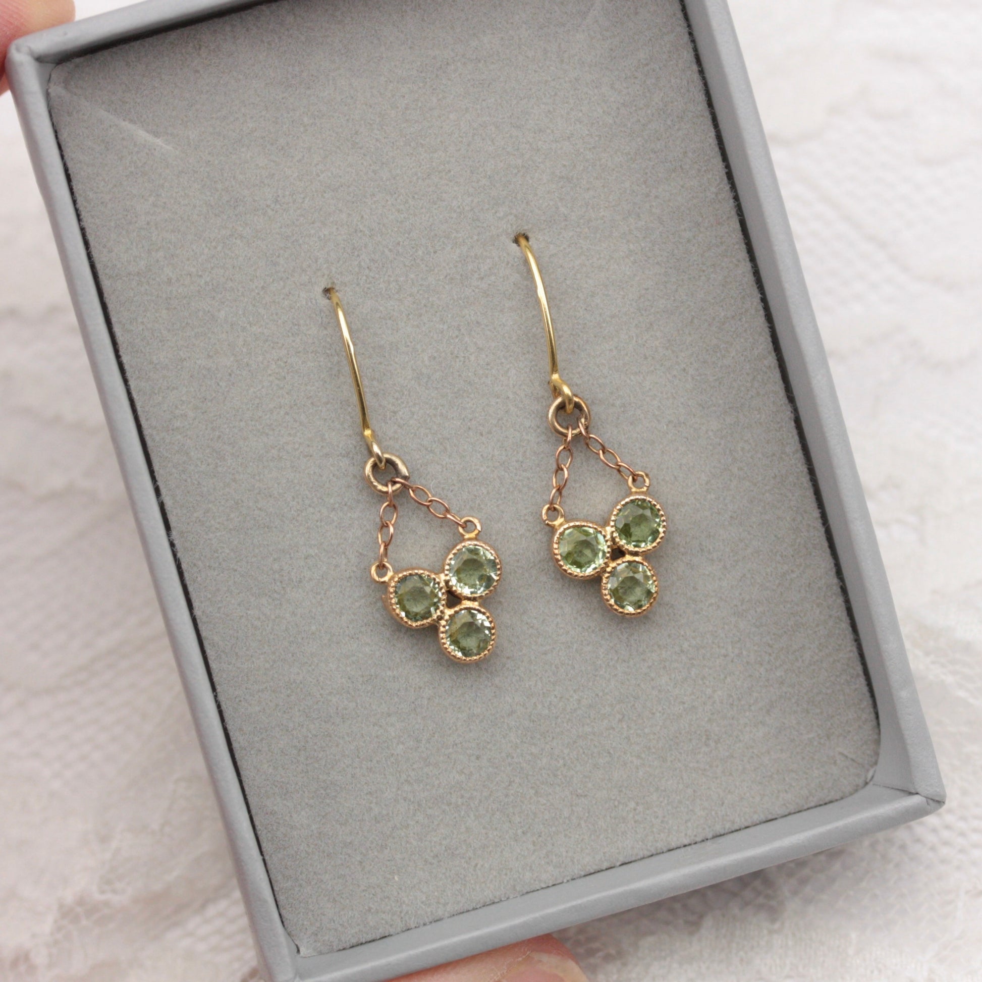 vintage 9ct gold peridot dangle earrings