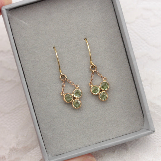 vintage 9ct gold peridot dangle earrings