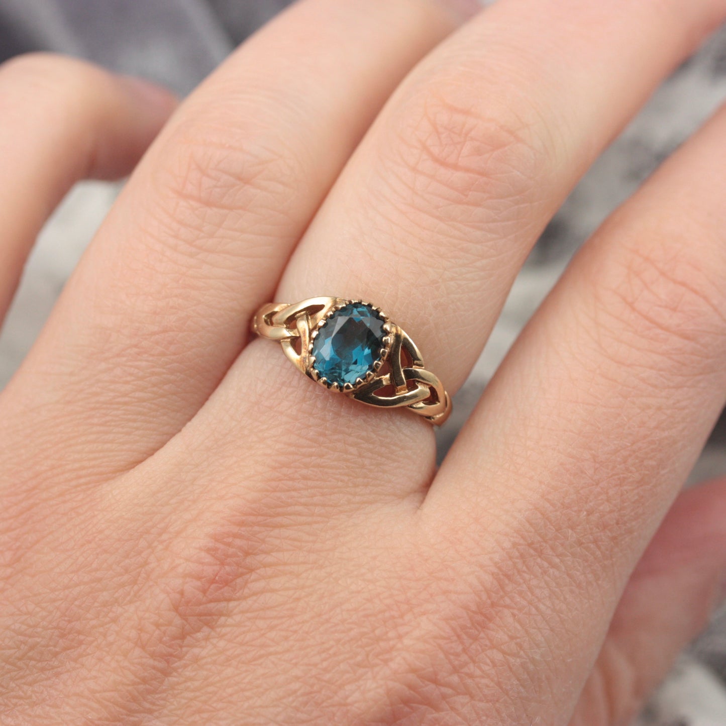 Late Vintage 9ct Gold and Blue Topaz Celtic Ring