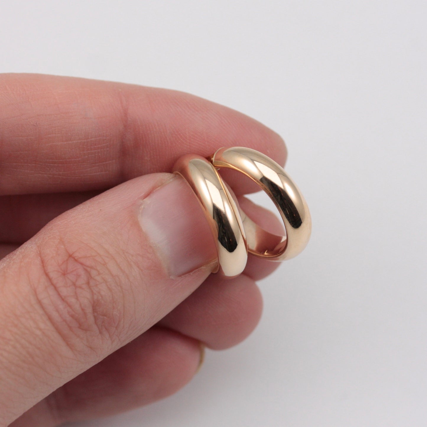 Pre-owned 9ct Gold Chunky Plain Hoop Earrings, Medium
