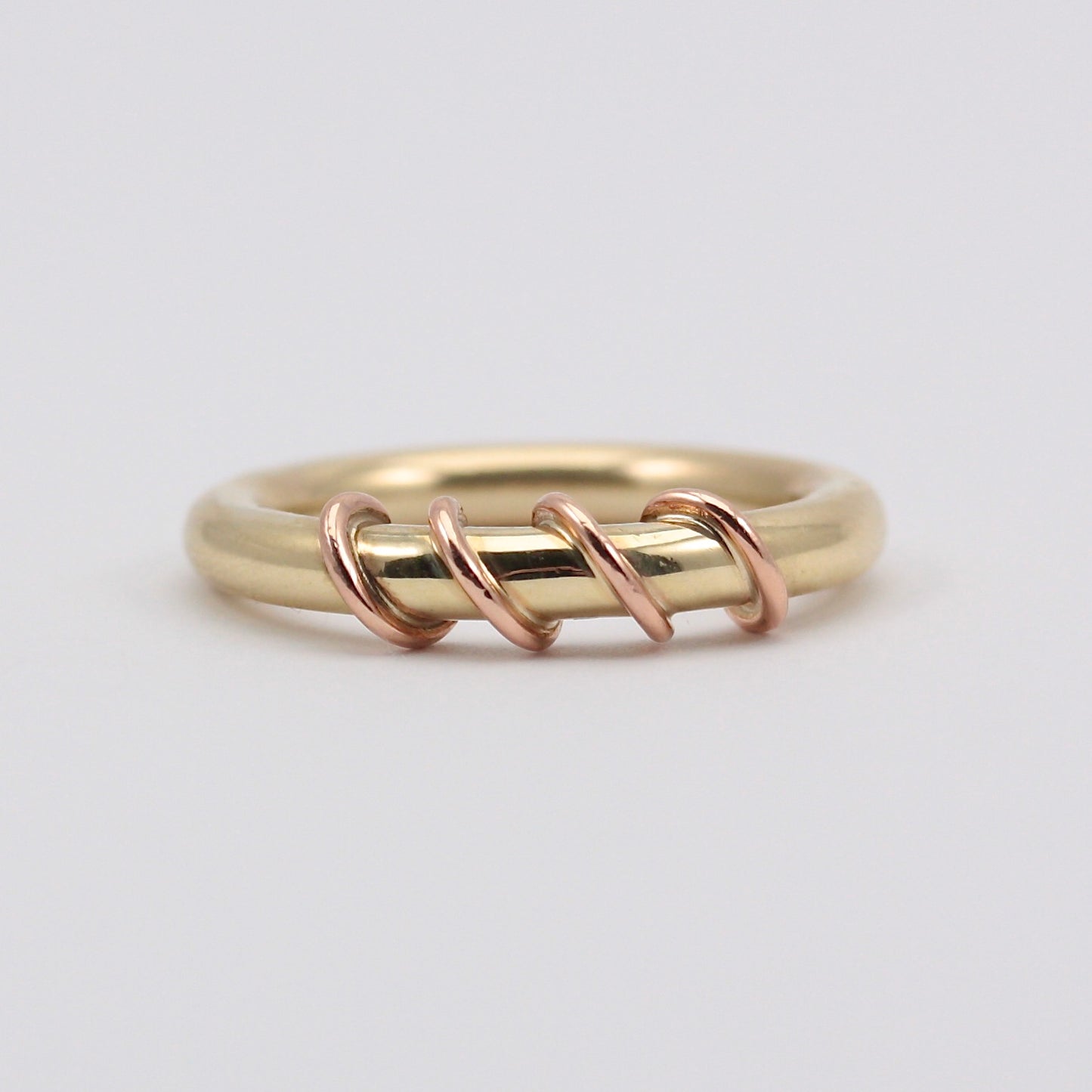 Chunky Vintage 9ct Gold Ring with Rose Gold Twist, 1997