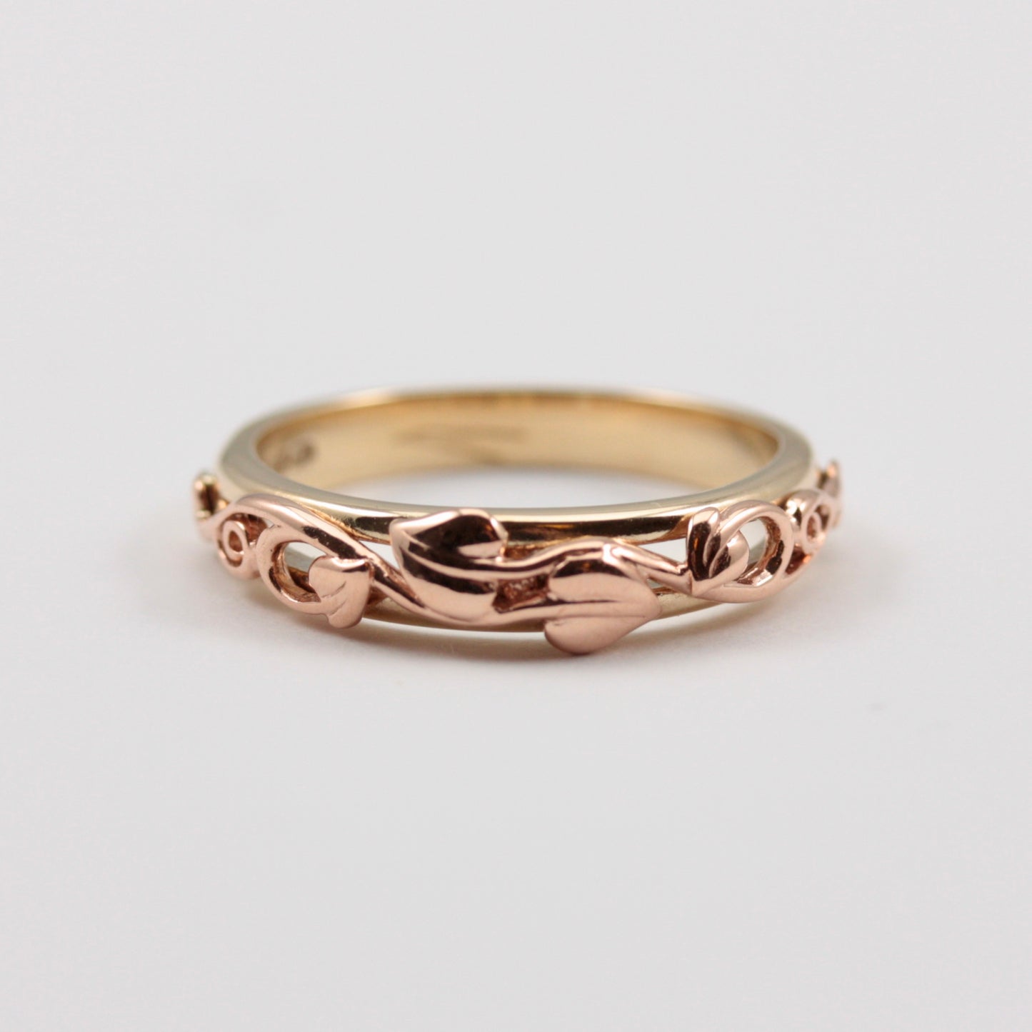 Pre-owned 9ct Rose and Yellow Welsh Gold 'Tree of Life' Ring