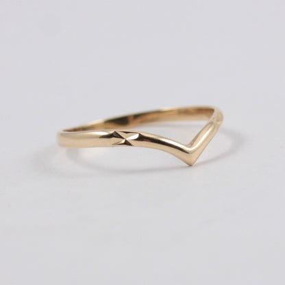 Dainty Vintage 9ct Gold Wishbone Ring, 1988