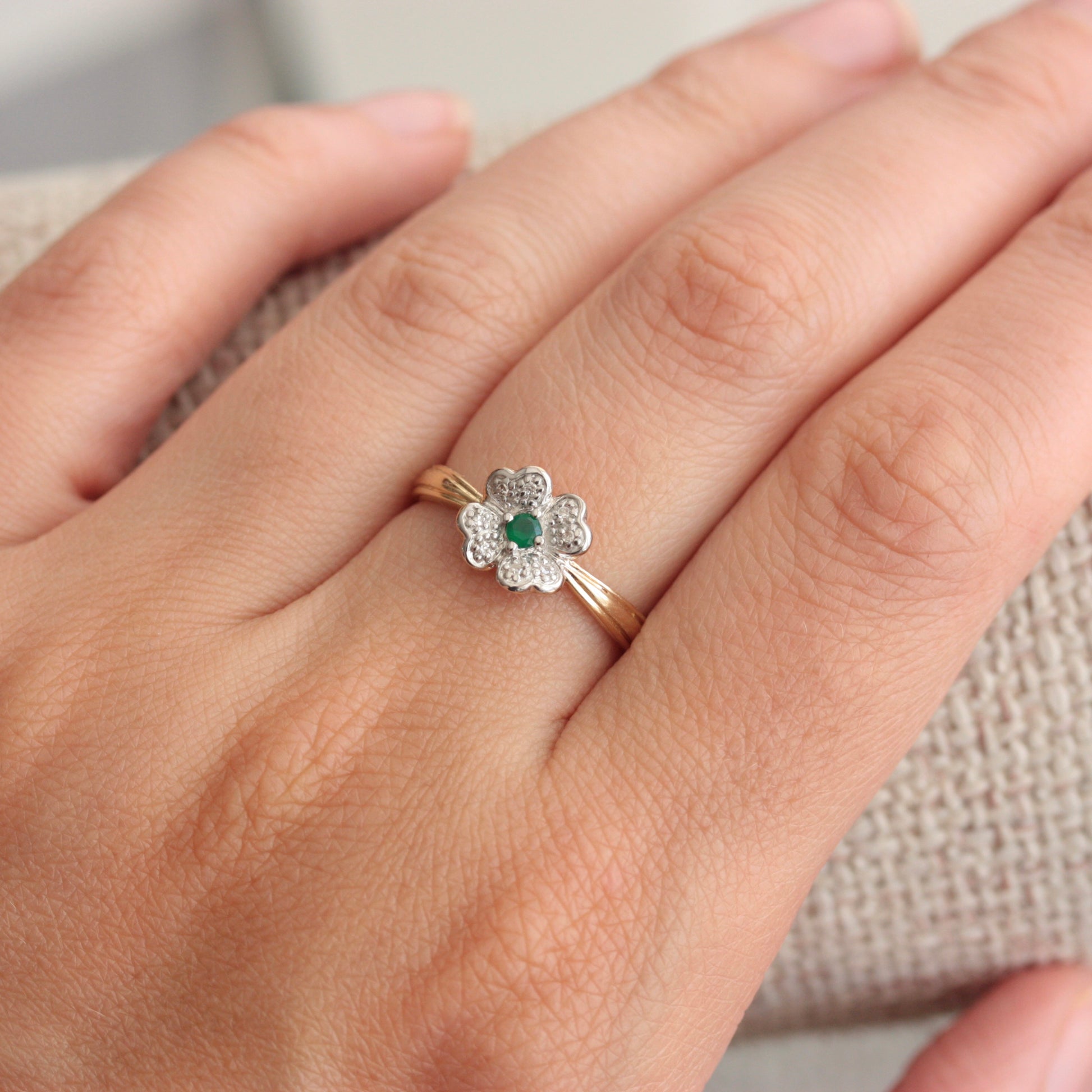diamond and agate clover ring