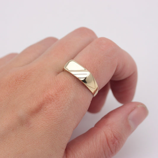 Vintage 9ct Gold Flat Front Bar Signet Ring