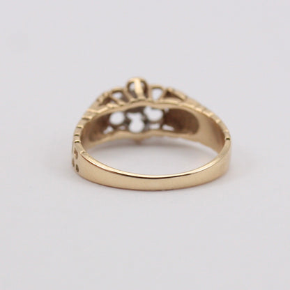 Vintage 9ct Gold Flower Design Ring with Diamond, 1976