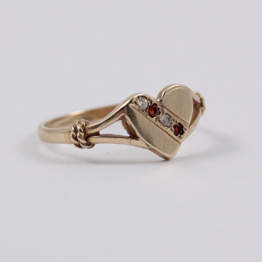Vintage 9ct Gold Gemstone Set Heart Ring 