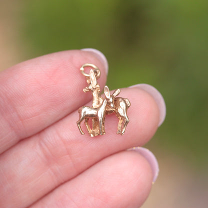 vintage 9ct gold deer charm