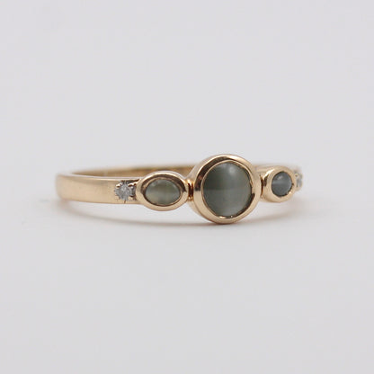 Pre-owned 9ct Gold Grey Cats Eye Chrysoberyl Ring