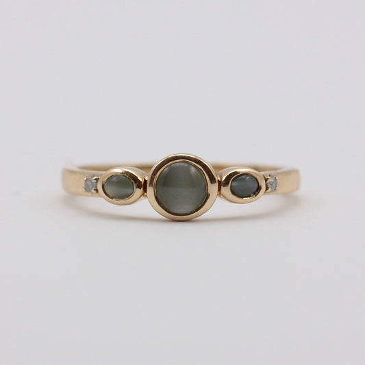 Pre-owned 9ct Gold Grey Cats Eye Chrysoberyl Ring