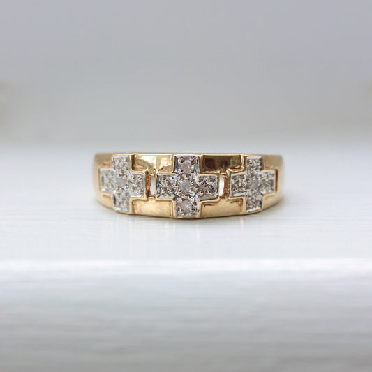 Pre-owned 9ct Gold and Diamond Cross Band Ring