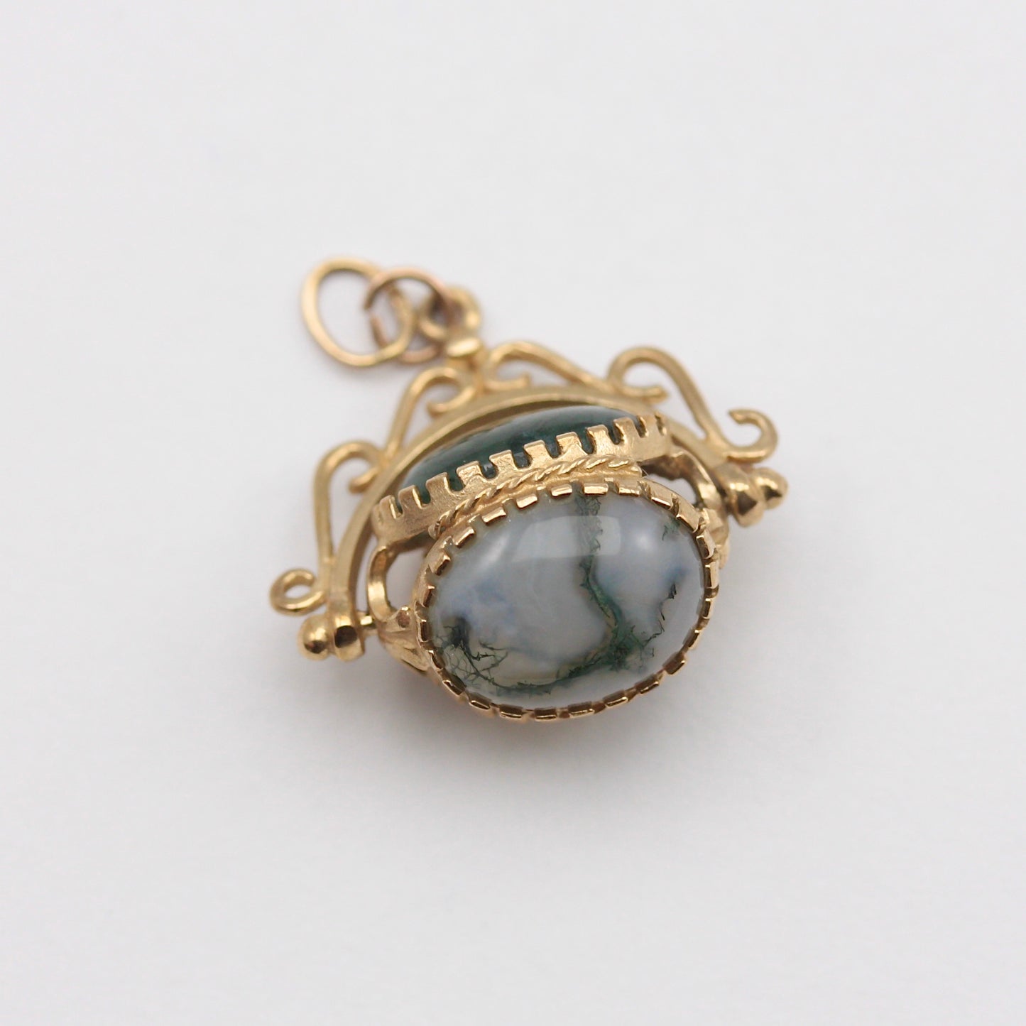 Vintage 9ct Gold Three Sided Moss Agate Spinner Fob Pendant