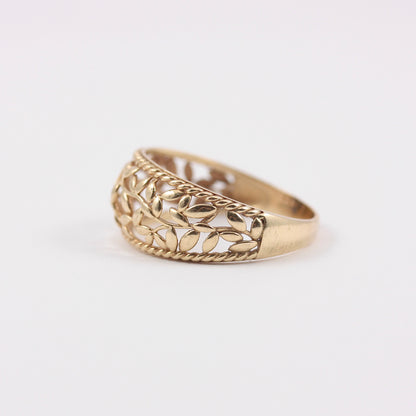 Pre-owned 9ct Gold Open Foliate Design Ring