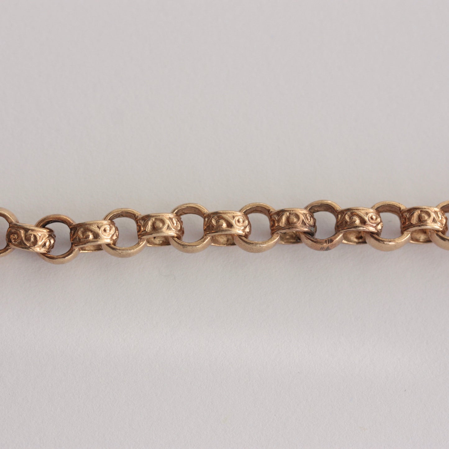 pre-owned chunky gold bracelet 