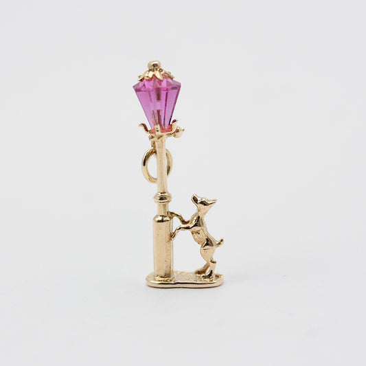 vintage 9ct gold dog under lamppost charm