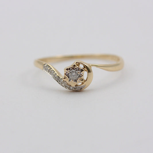 vintage 9ct gold diamond twist front ring