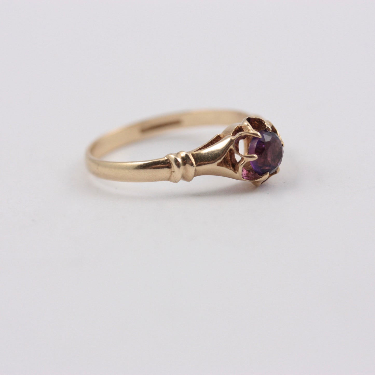 Vintage 9ct Gold Amethyst Solitaire Belcher Ring, 1982