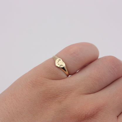 Vintage 9ct Gold Heart Signet Ring with Initial 'A', 1983